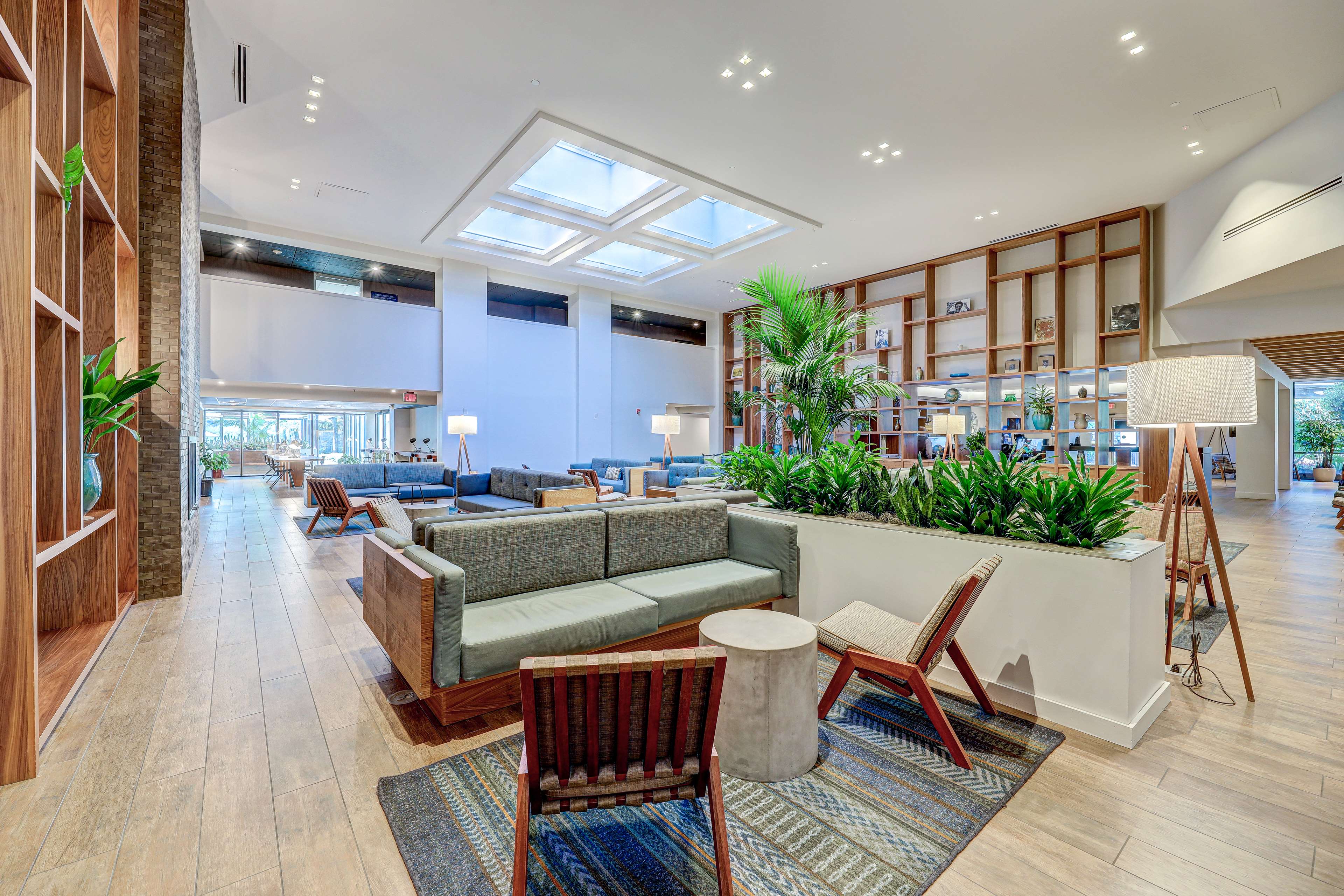 DoubleTree by Hilton Hotel Atlanta Marietta, 2055 South Park Place, Atlanta, GA, Hotels