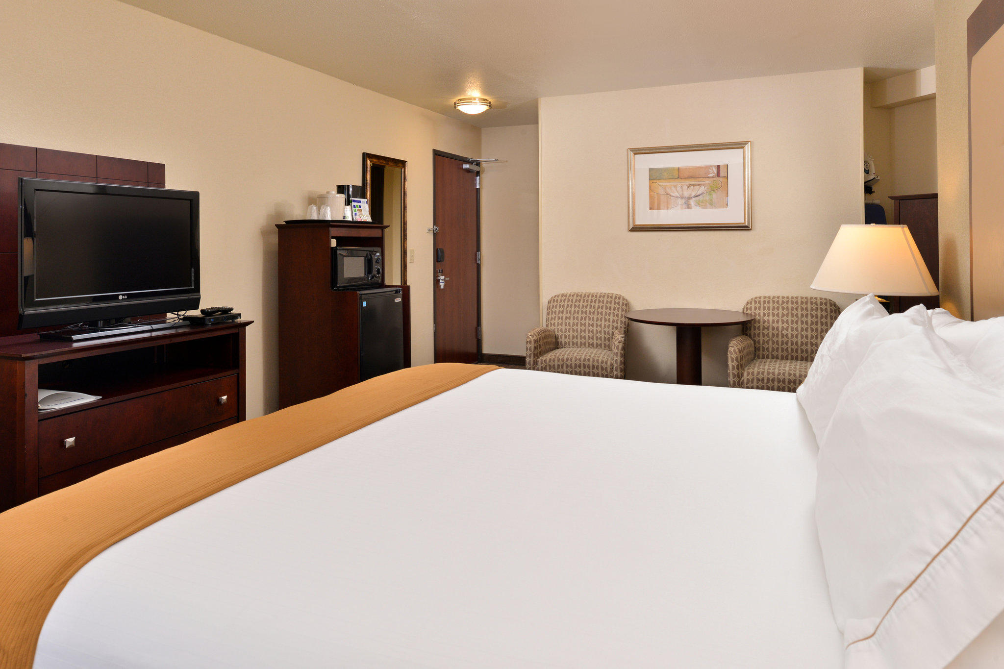 Holiday Inn Express Portland South - Lake Oswego Photo