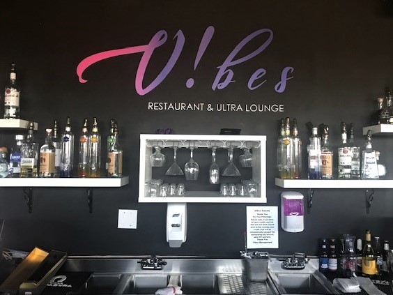 Vibes Restaurant & Ultra Lounge Photo