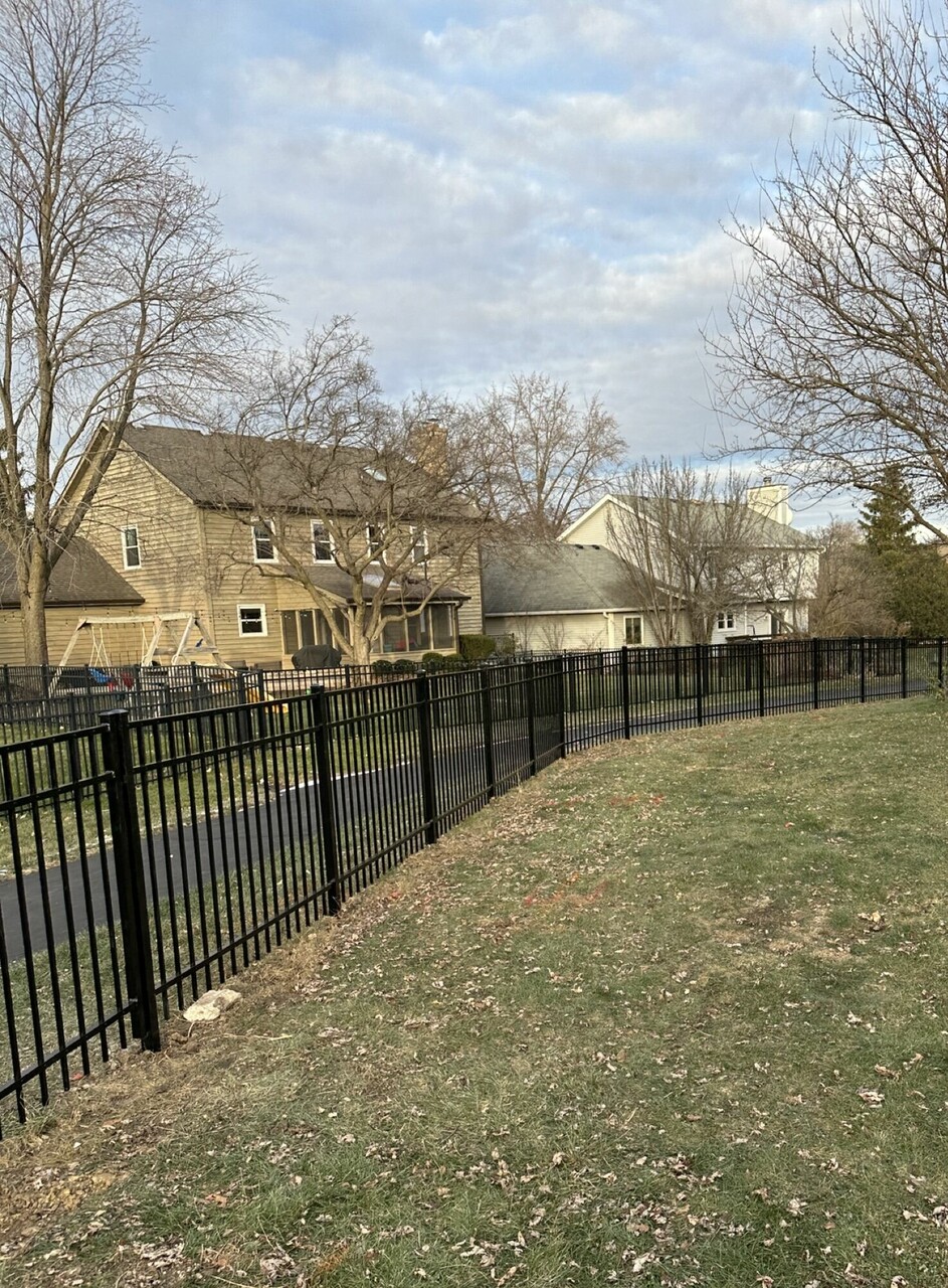 Top Rail Fence Naperville Image