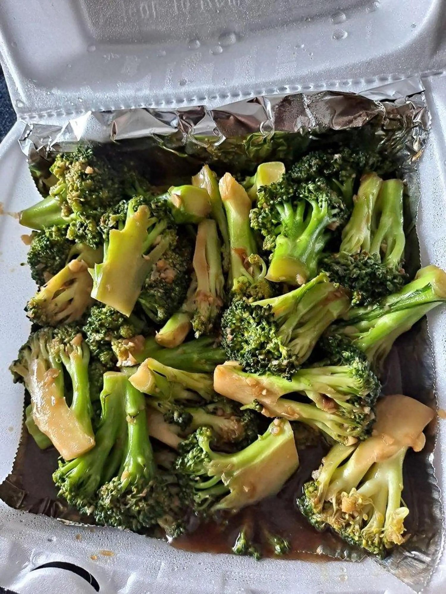 Broccoli in Garlic Sauce