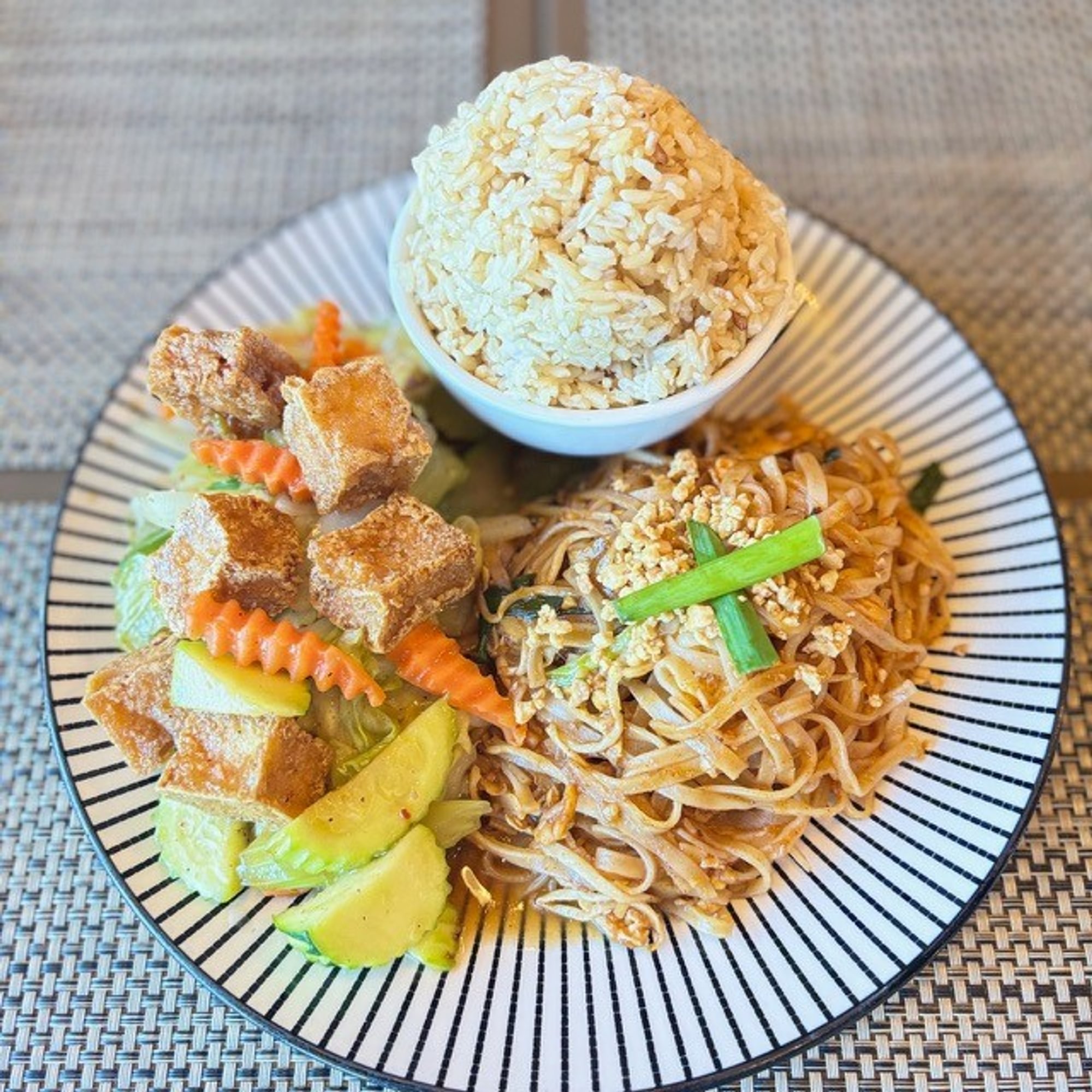 Cashew Nuts Chicken COMBO