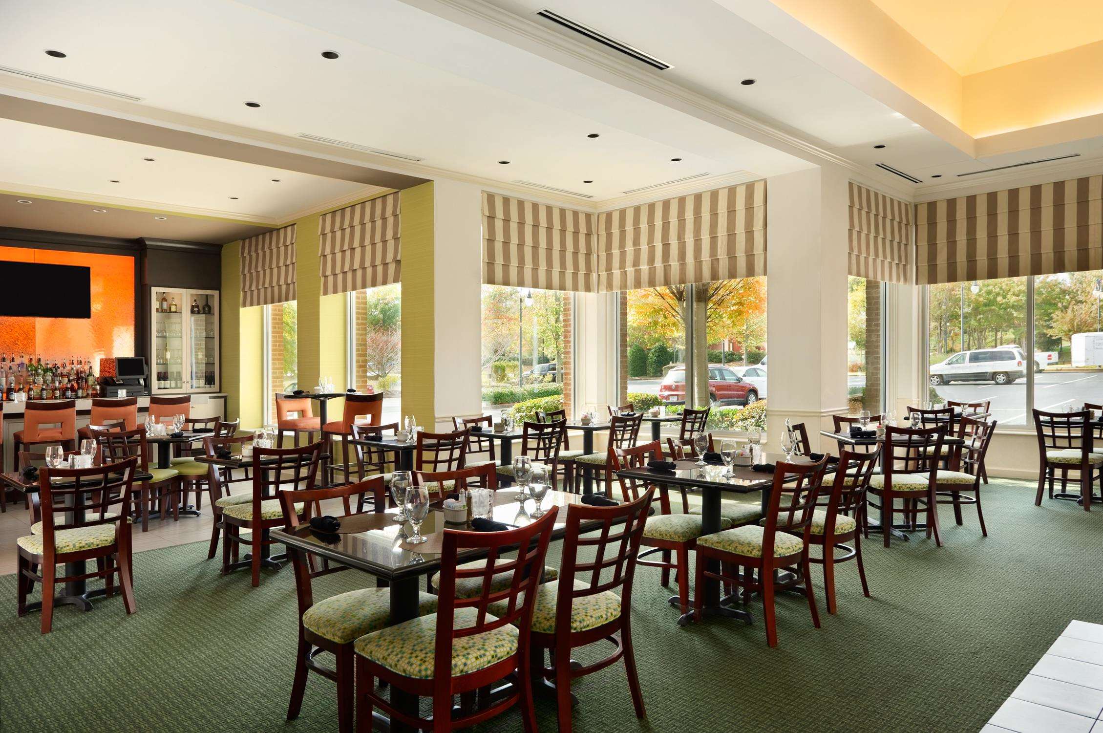 Hilton Garden Inn Atlanta North/Johns Creek Photo