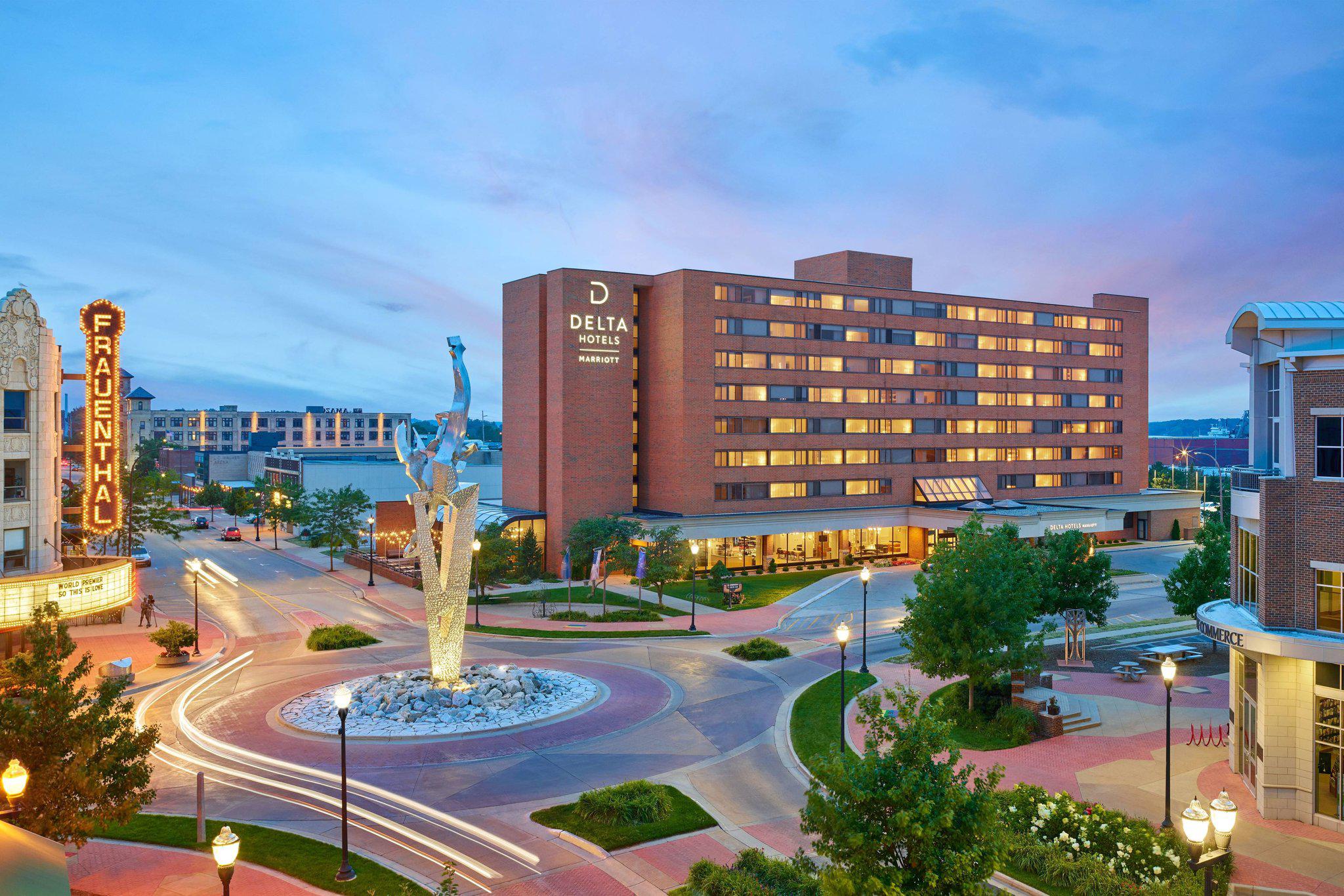 Delta Hotels by Marriott Muskegon Downtown Photo