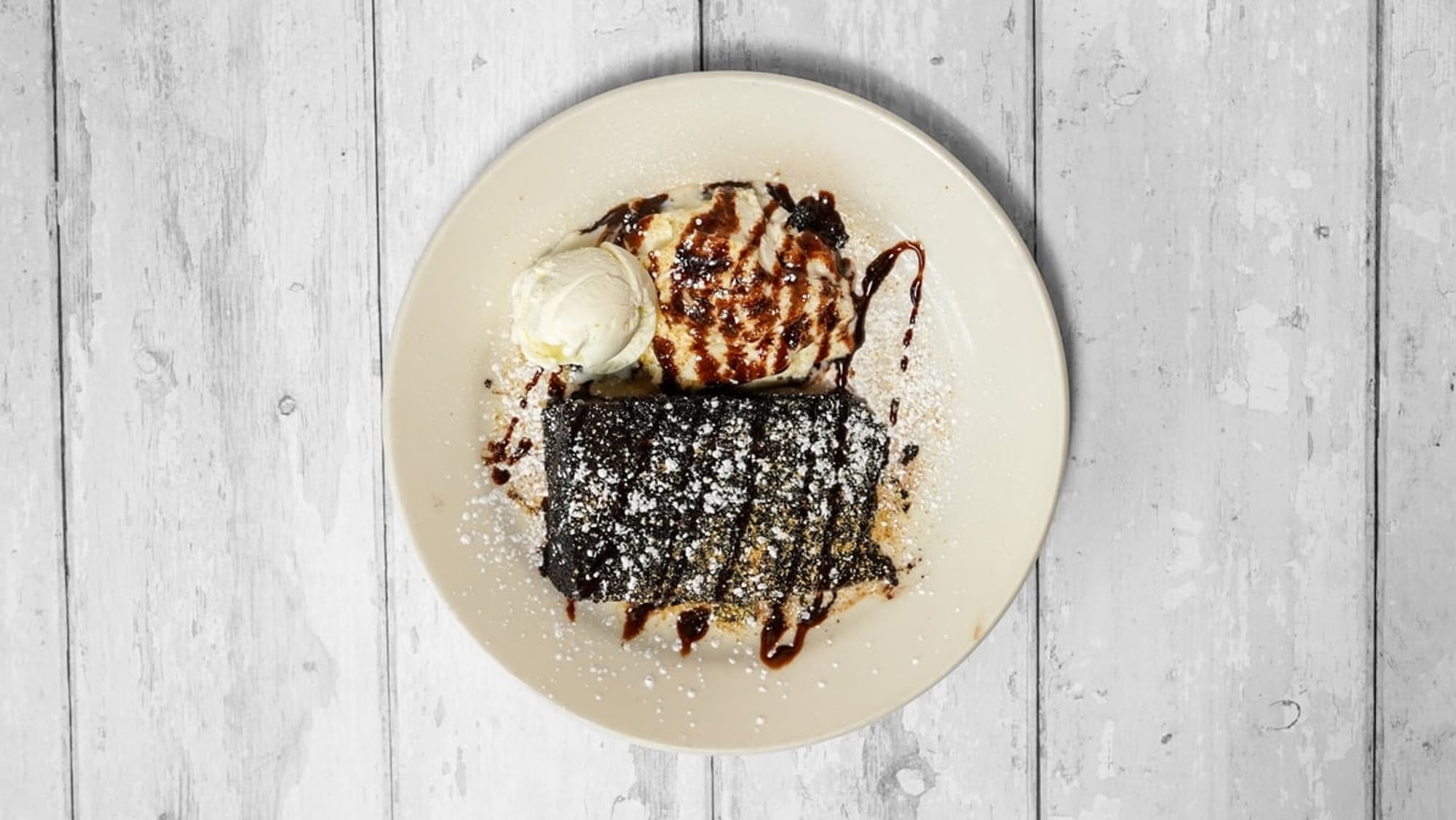 Blackout wow cake