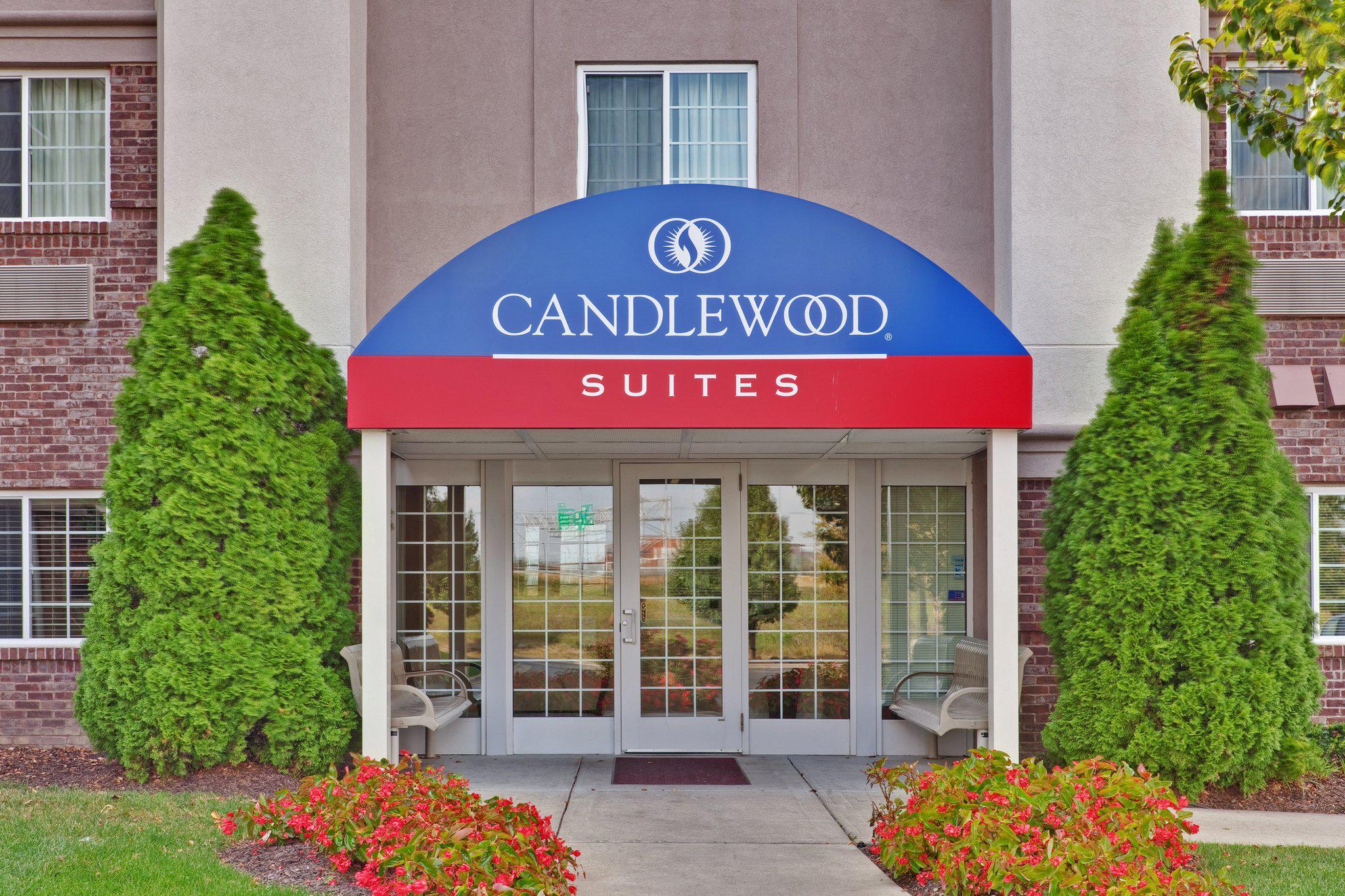 Candlewood Suites Indianapolis Photo