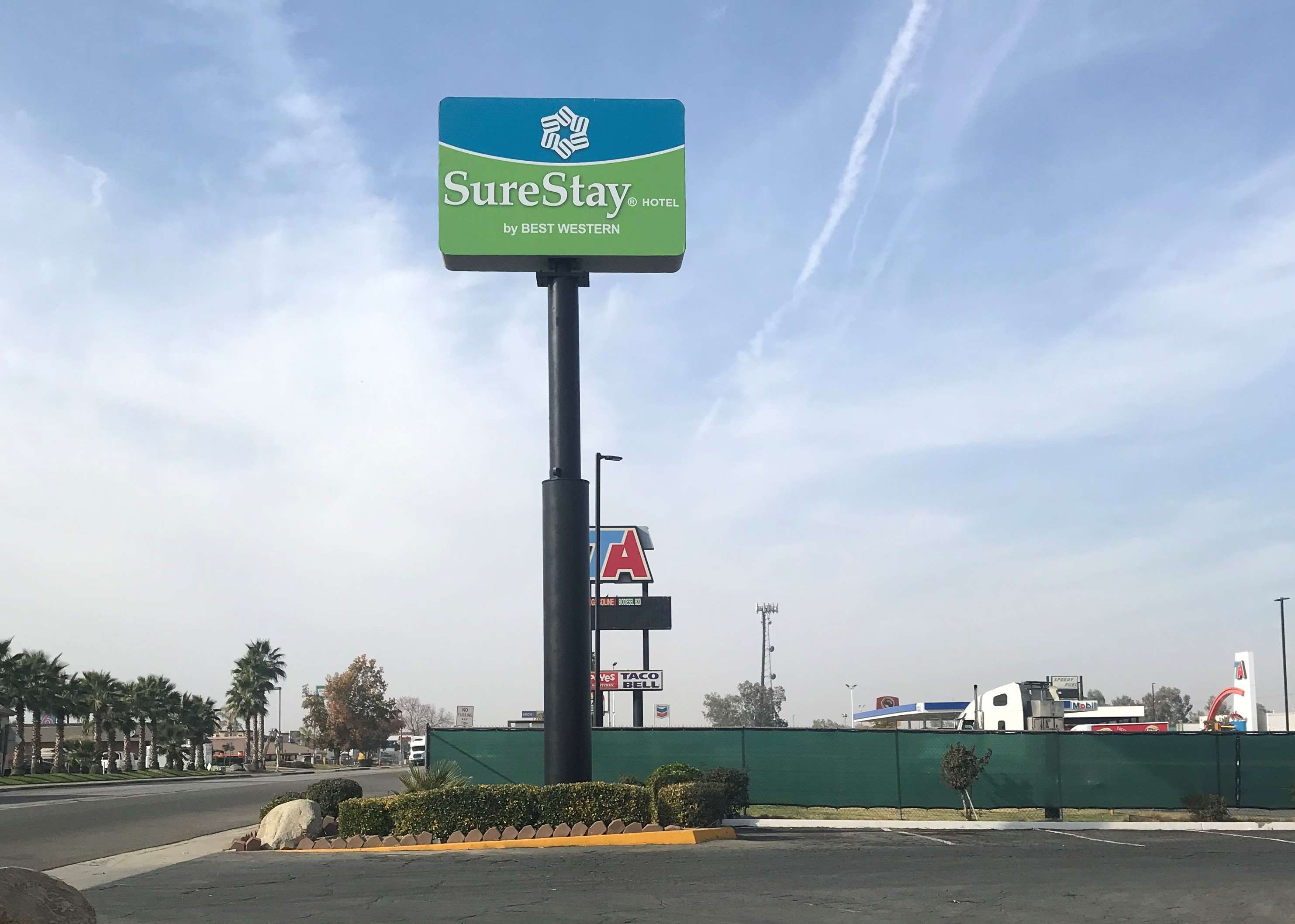 SureStay Hotel by Best Western Buttonwillow Photo