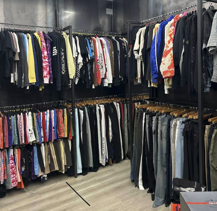 Sell For Cash NYC - Sneakers - Handbags Image