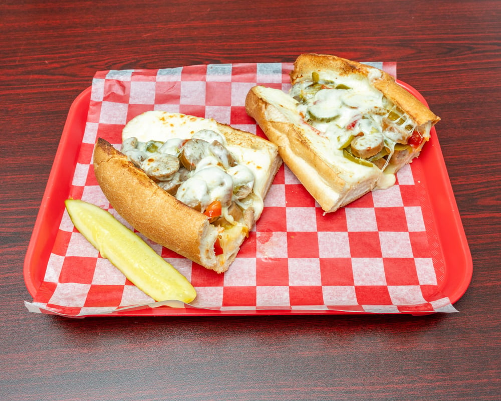 Sausage & Peppers Italian*