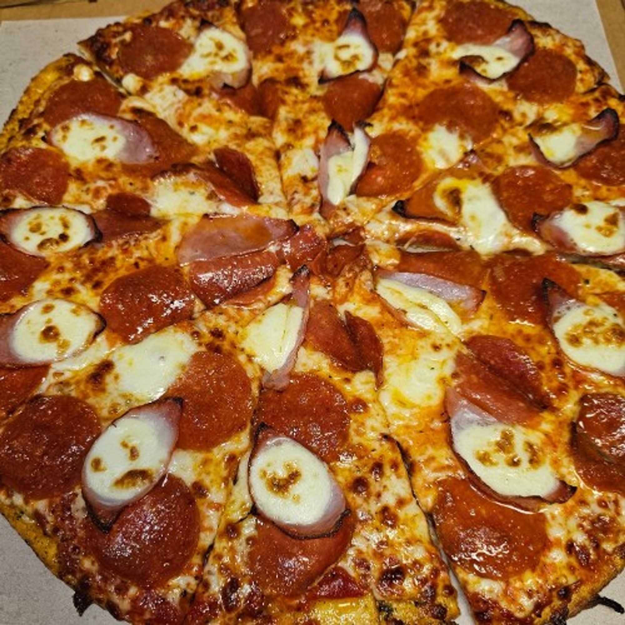Three Toppings Pie (15")