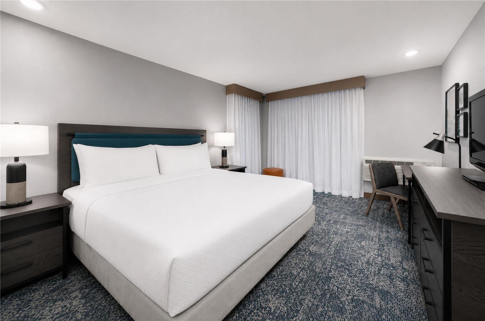 Seacliff Inn Aptos, Tapestry Collection by Hilton Image