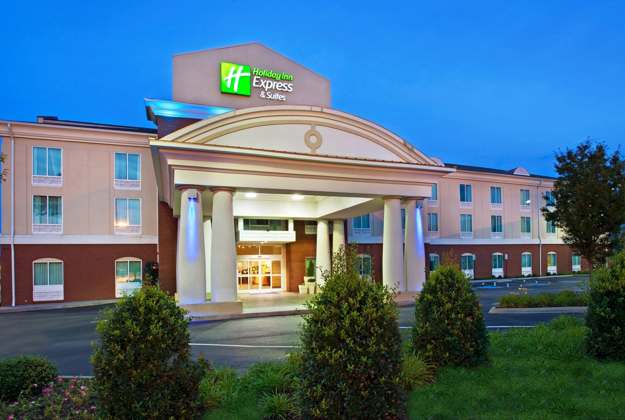Holiday Inn Express & Suites Lenoir City (Knoxville Area) Photo