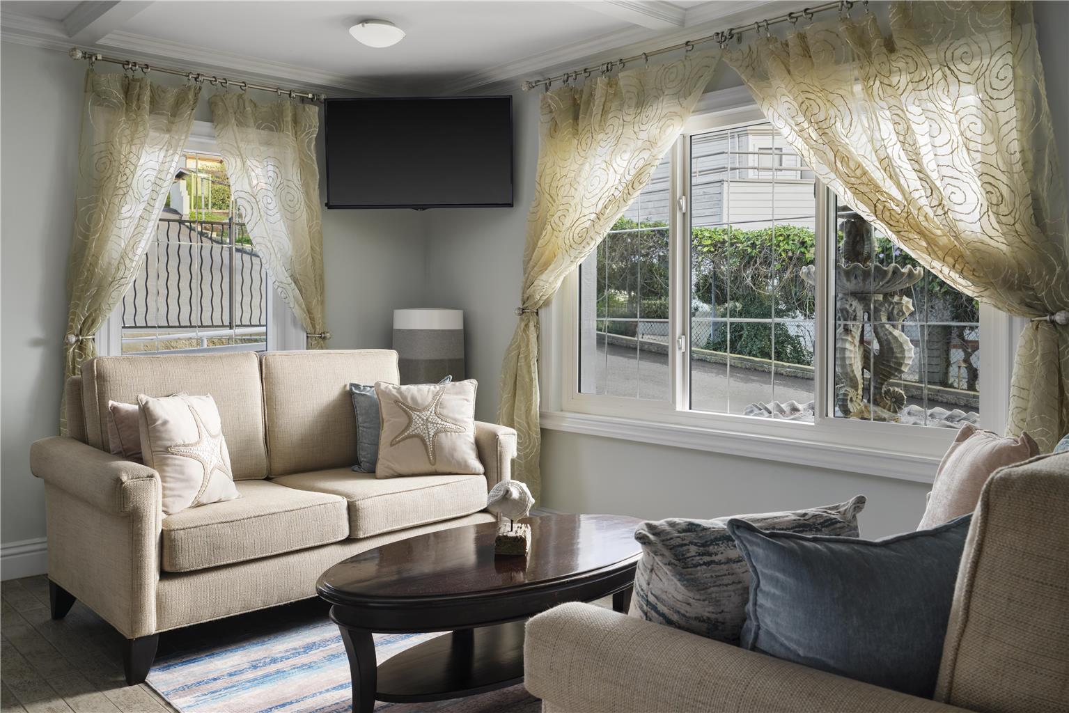 Best Western Premier Hotel Del Mar Image