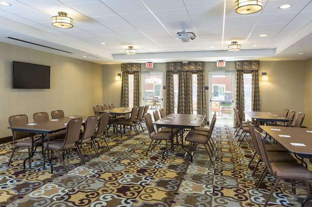 Images Homewood Suites by Hilton San Bernardino