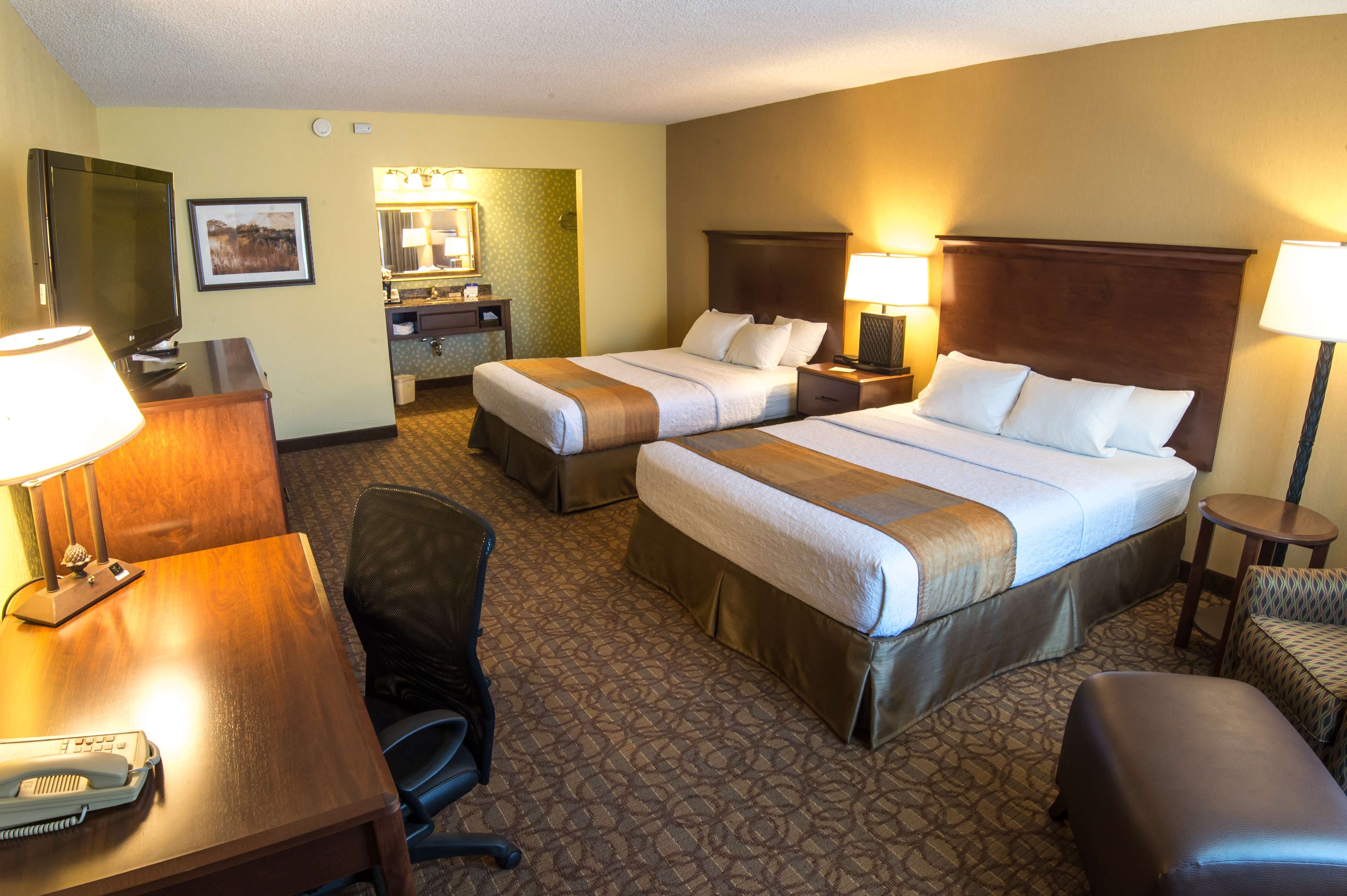 Best Western Inn Of The Ozarks, 207 W VAN BUREN, Eureka Springs, AR