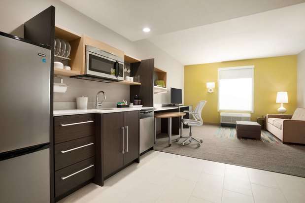 Images Home2 Suites by Hilton Houston/Webster