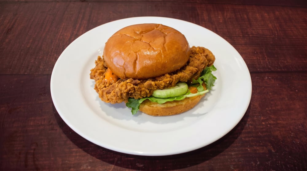 Clucker Chx Sand