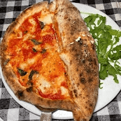 Mambo Italiano Calzone