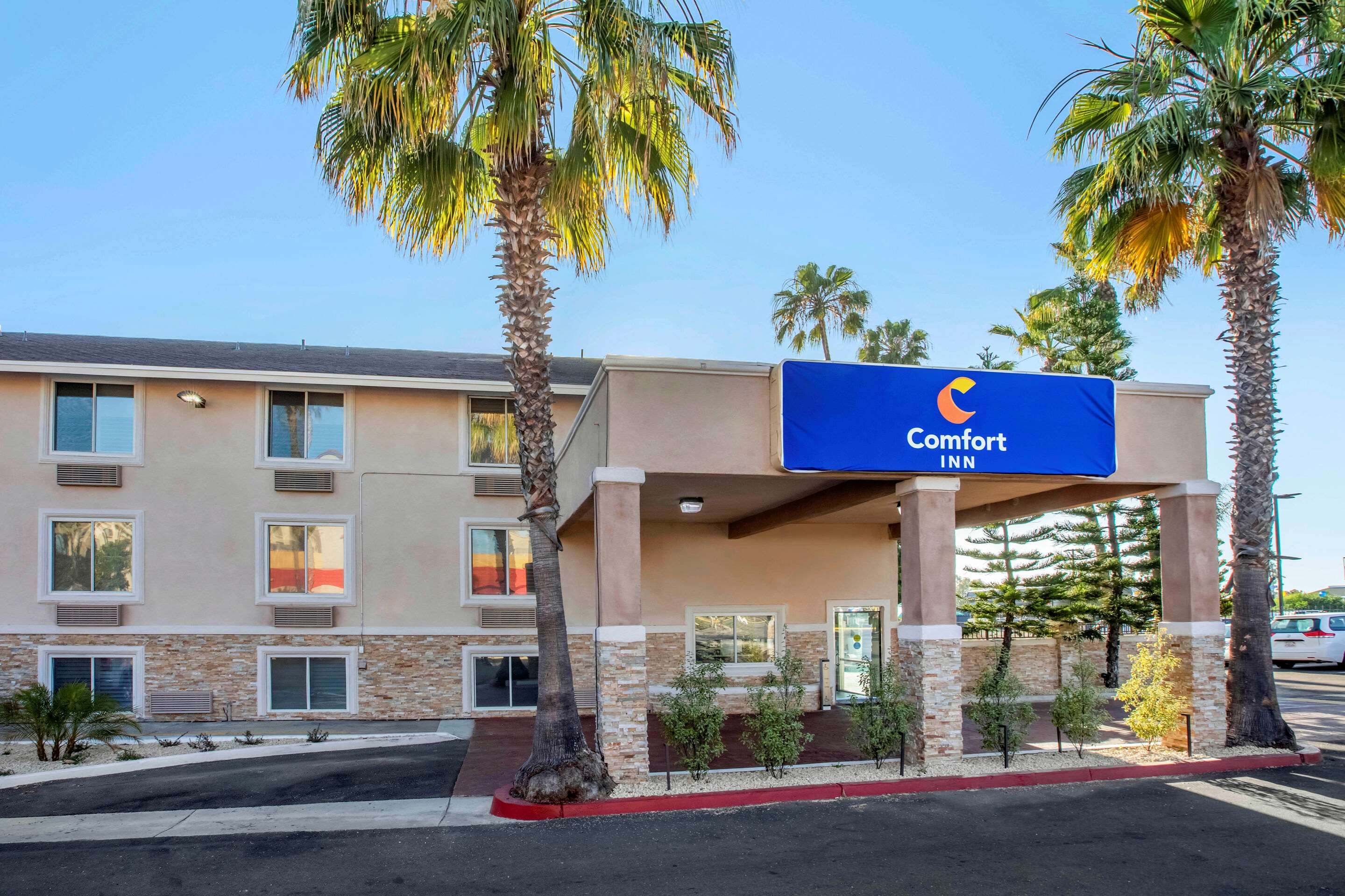 Comfort Inn San Diego Miramar Photo