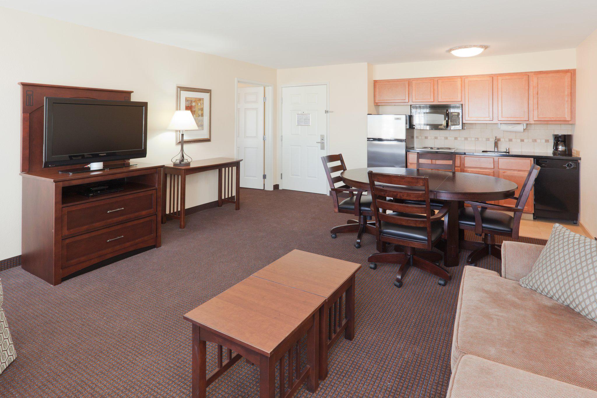 Staybridge Suites Rocklin - Roseville Area Photo