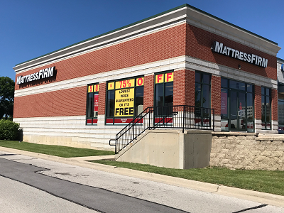 Mattress Firm Lombard Photo