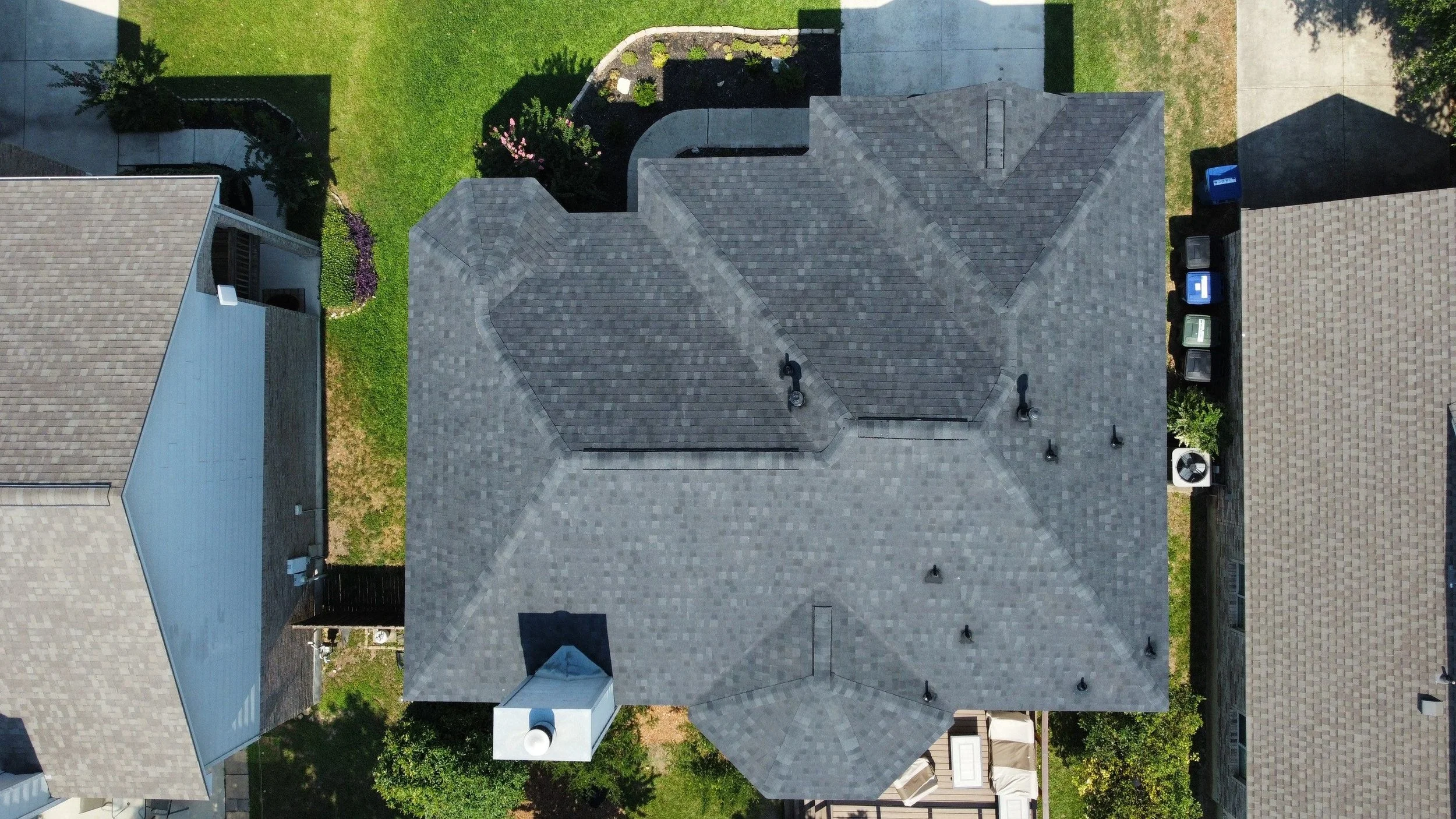 Trident Roofing Image