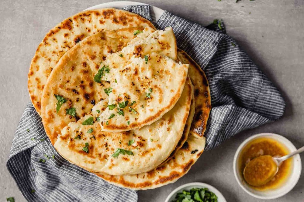 Garlic Naan | veg, contains egg