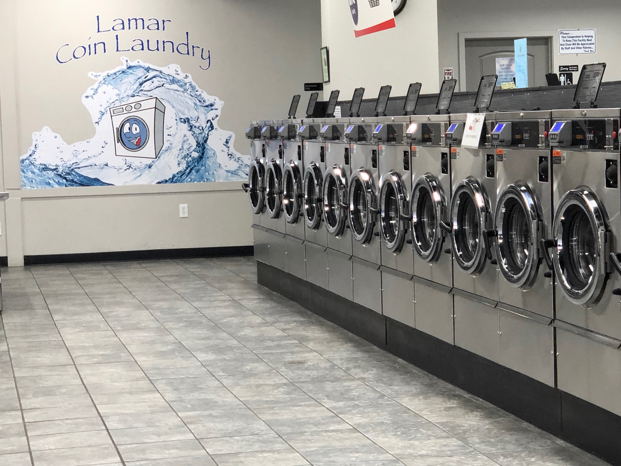 Lamar Coin Laundry Photo