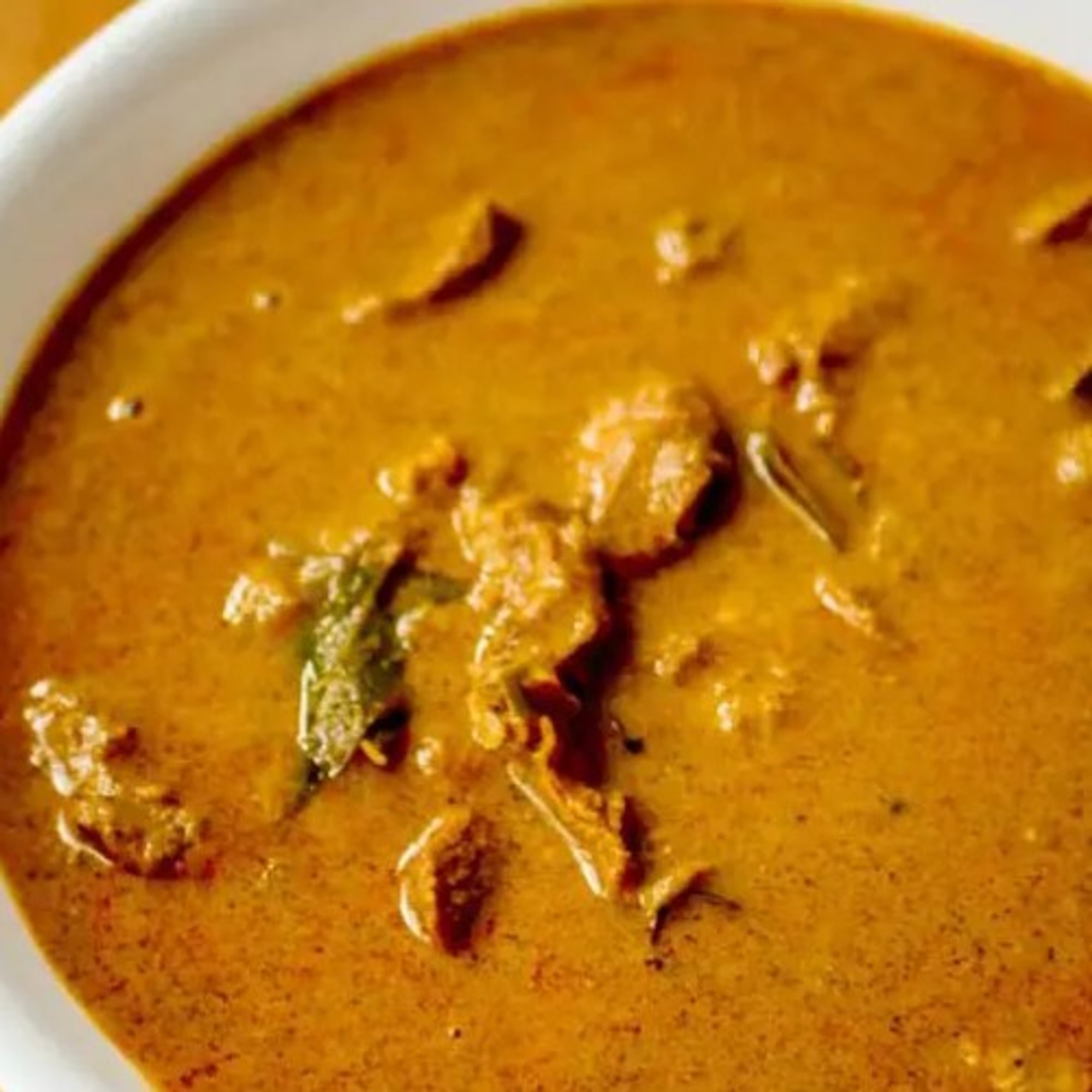 LAMB KUZHAMBU