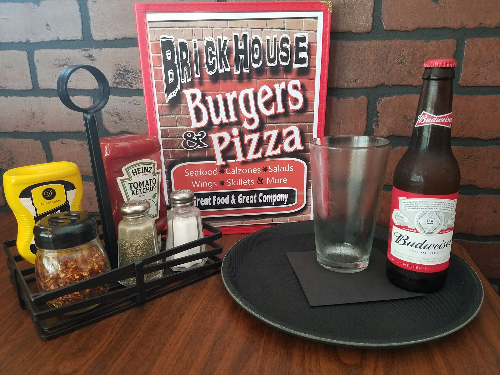 BrickHouse Burgers & Pizza Photo