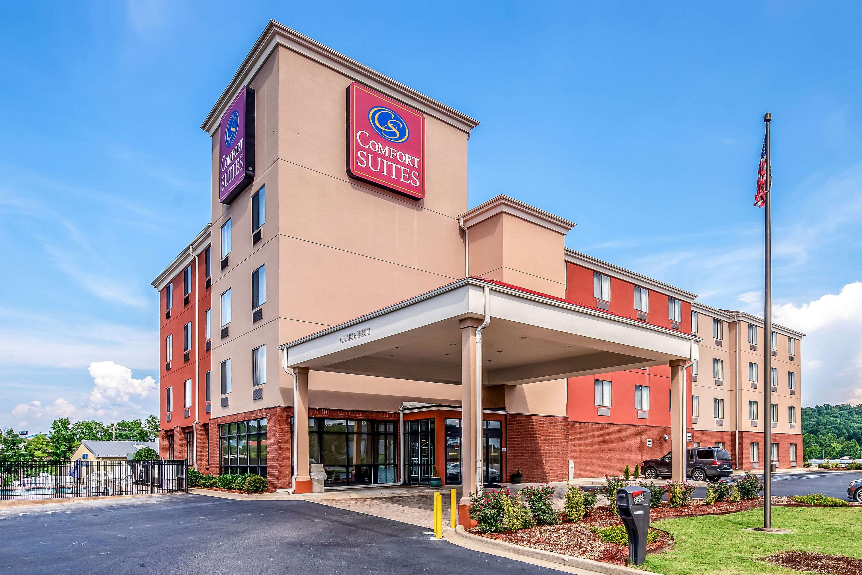 Comfort Suites Pelham Hoover I-65 Photo