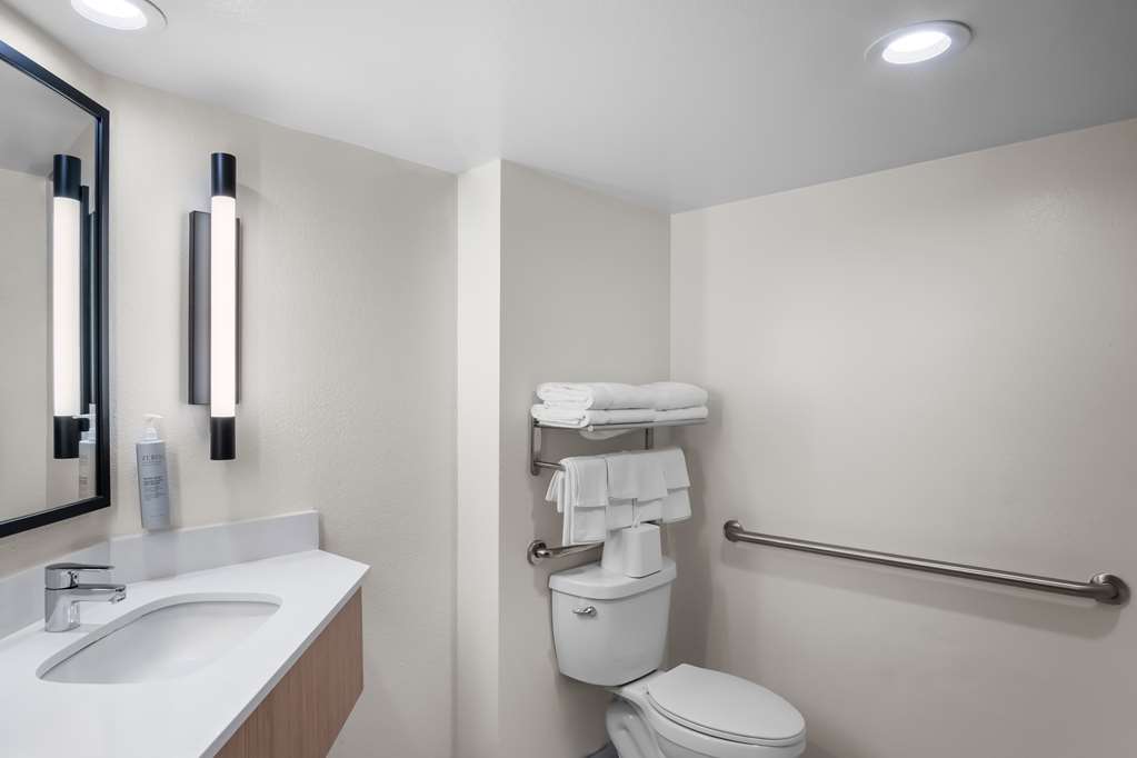 Spark by Hilton Richardson Dallas Image