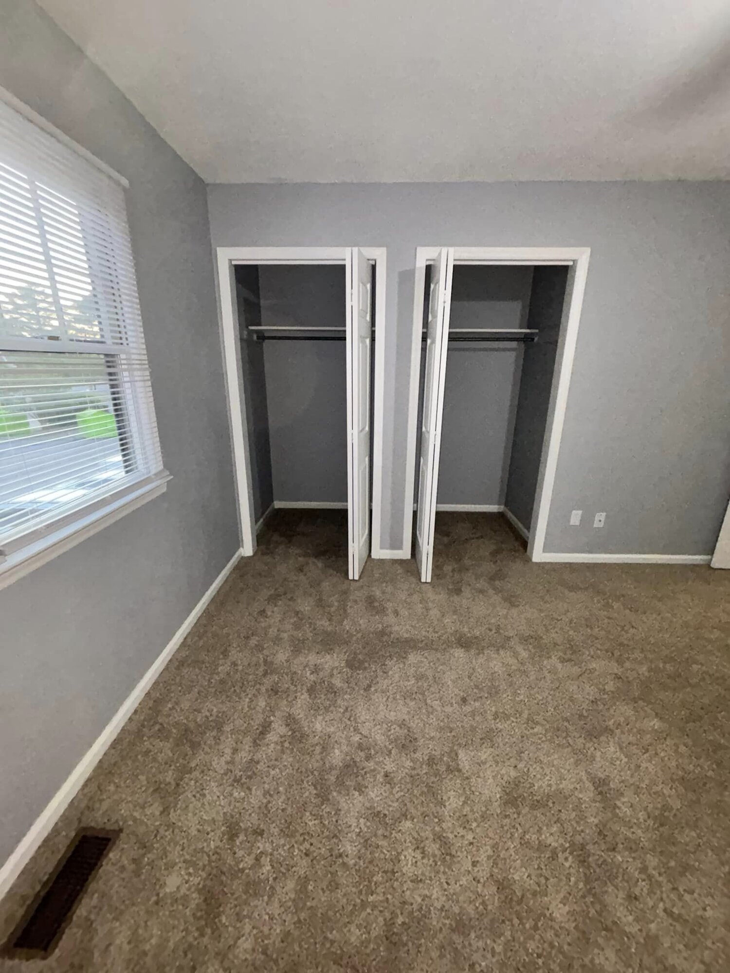 RazorEdge Cleaning Services Image