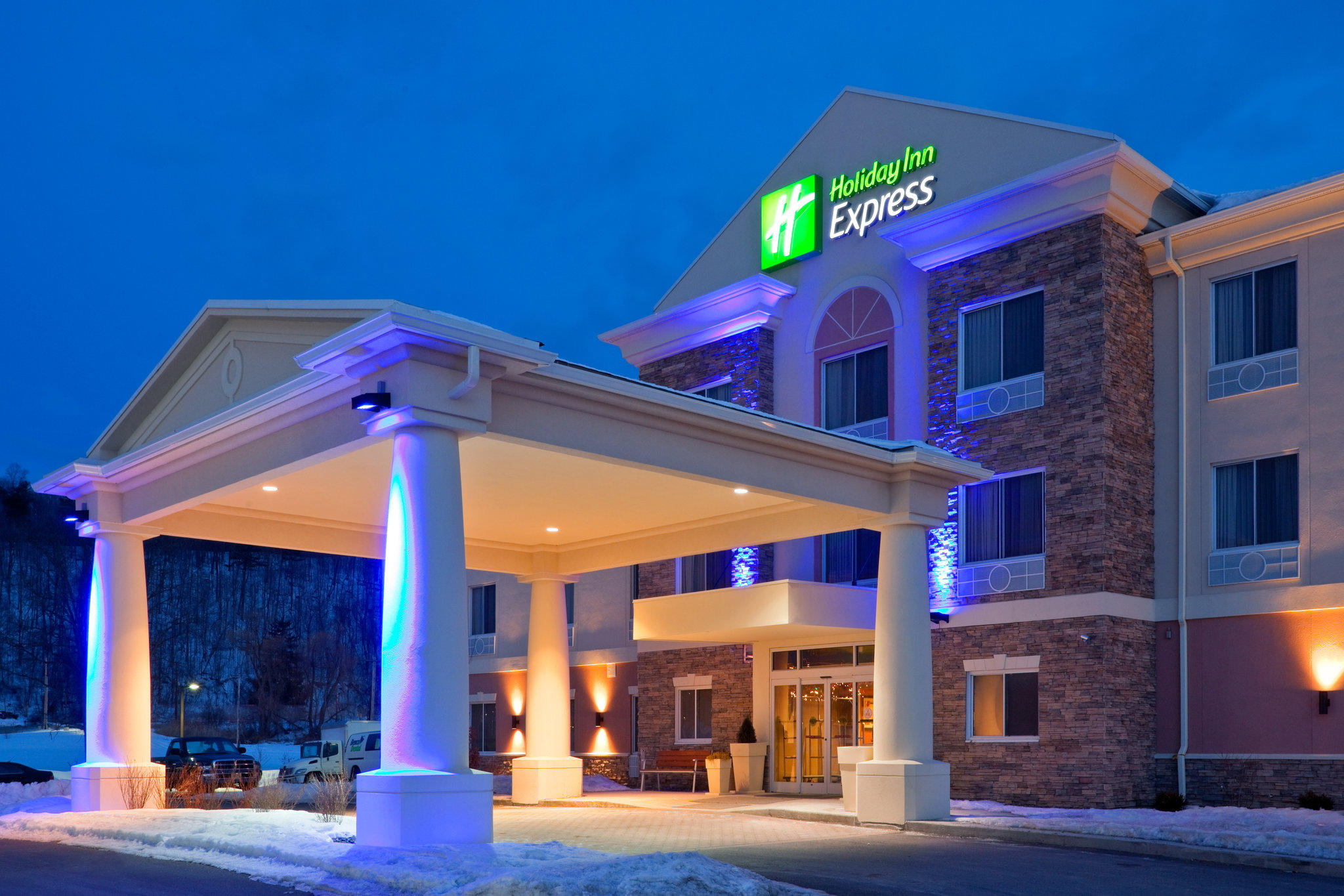 Holiday Inn Express & Suites West Coxsackie Photo