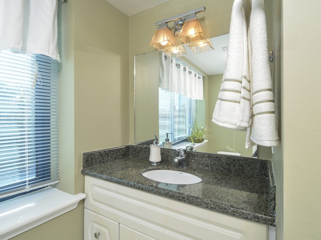 Cherry Hill Towers Apartment Homes Photo