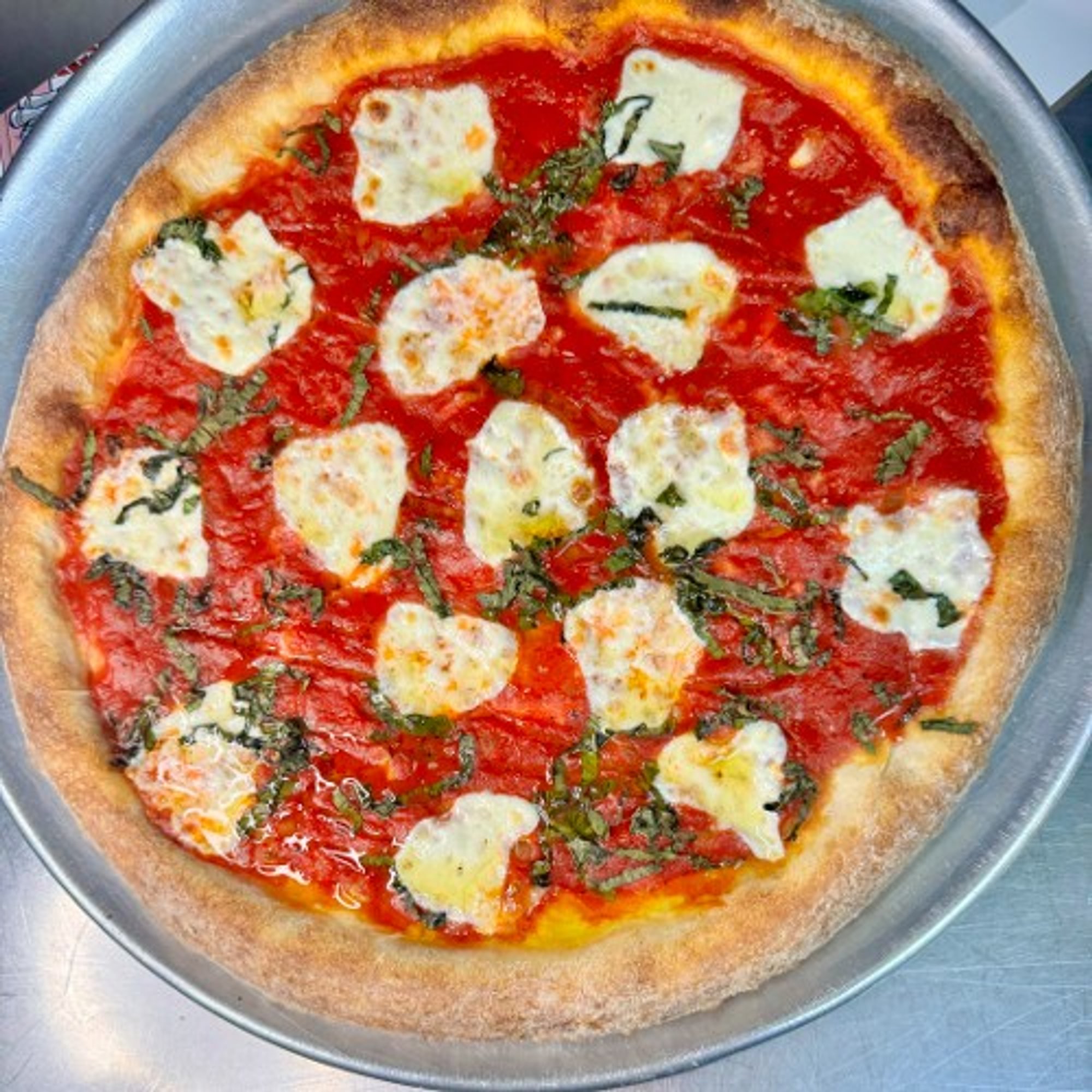 Margherita Pizza (18")