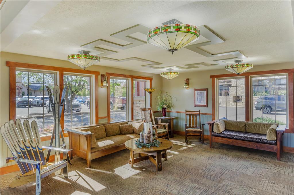 Best Western Plus High Country Inn Image