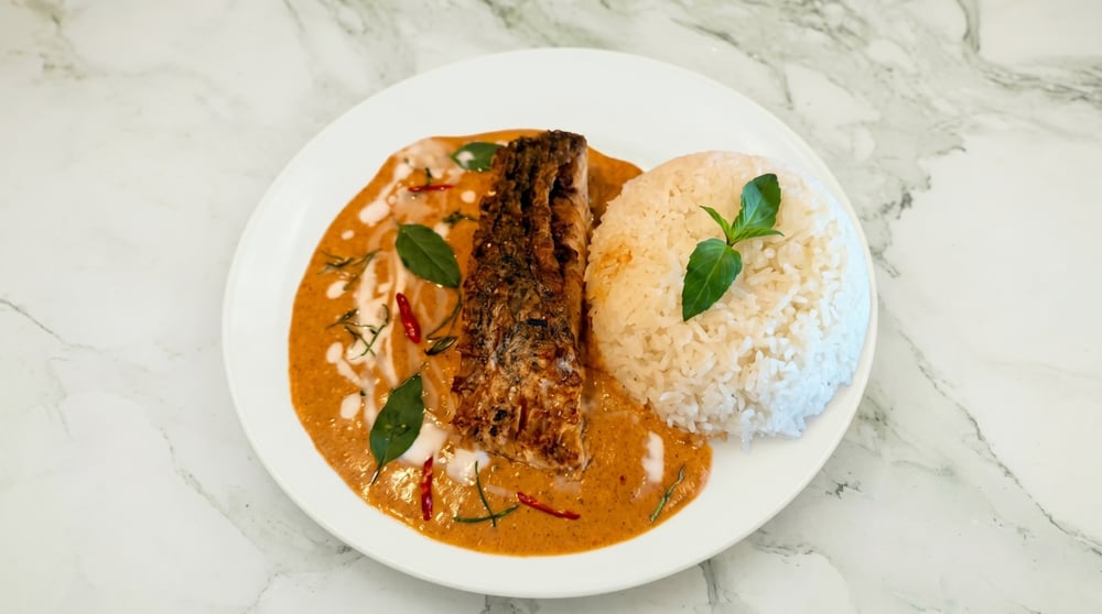 E3 Seared Sea Bass with Dual Curries