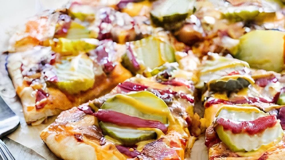Cheeseburger Pizza
