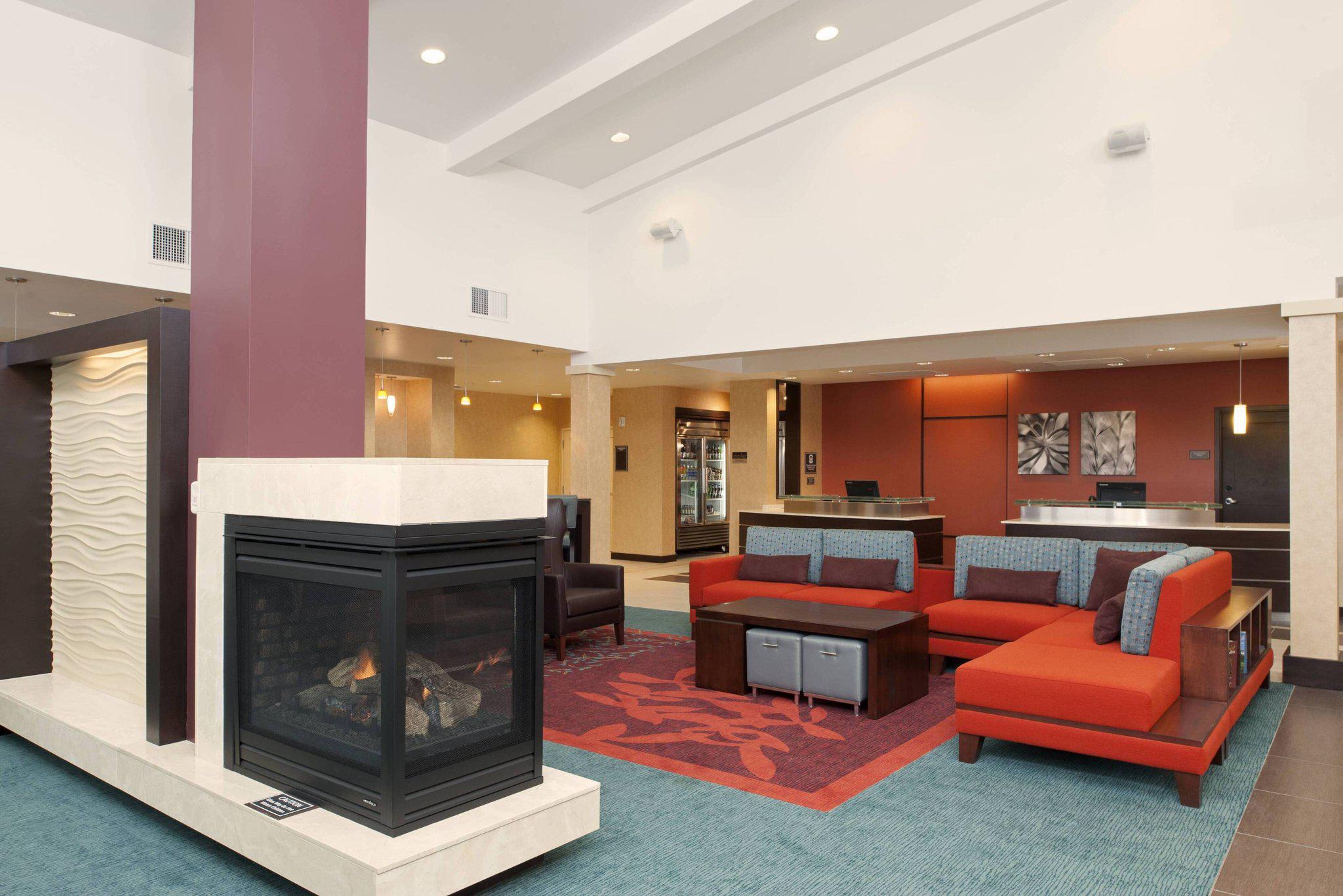 Residence Inn by Marriott Grand Rapids Airport Photo