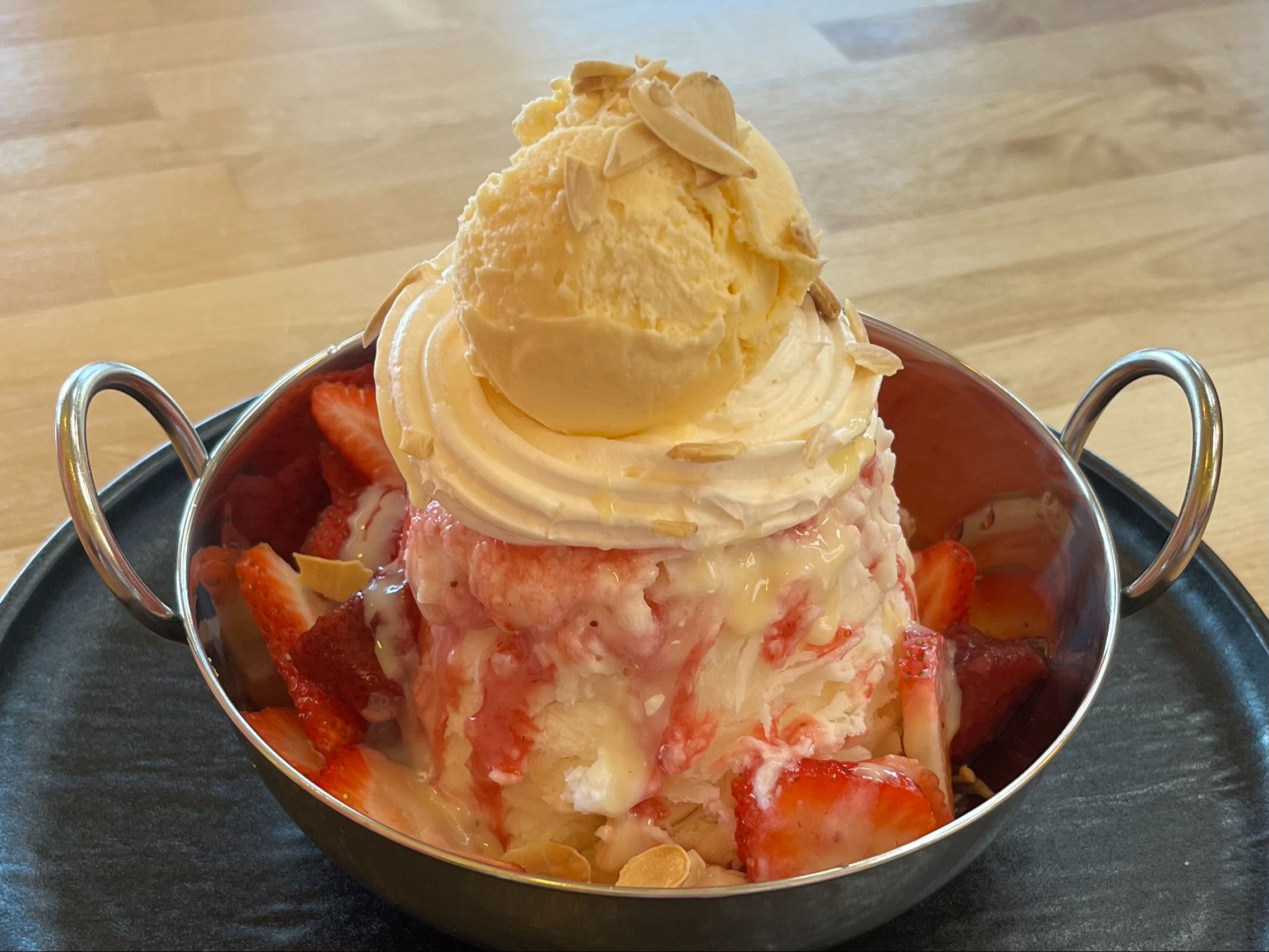 Strawberry Bingsu