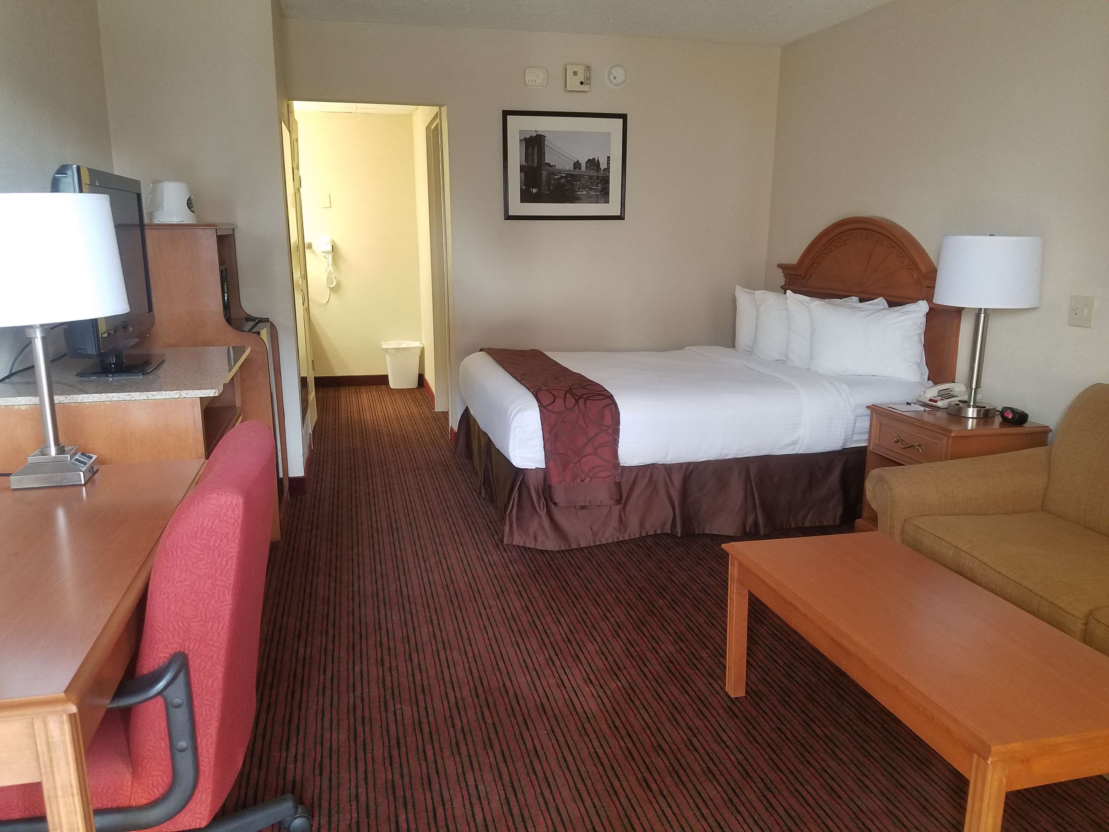 Best Western Bordentown Inn Photo