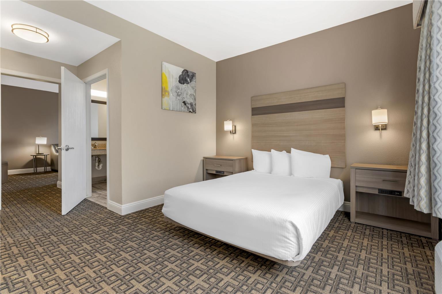 Best Western Kettleman City Inn & Suites Image
