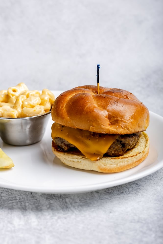 Classic Cheeseburger