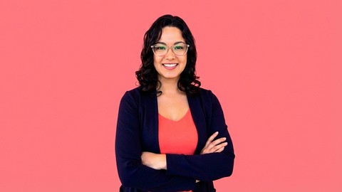Maggie Zavala V. - TurboTax Expert Logo