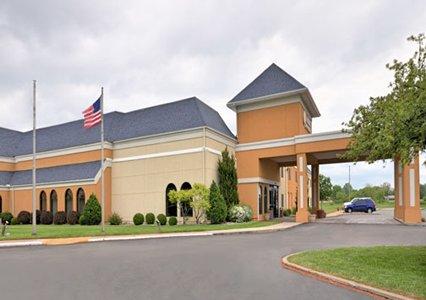 Hotel in MI Coldwater 49036 Comfort Inn & Suites 1000 Orleans Blvd. (517)278-2017