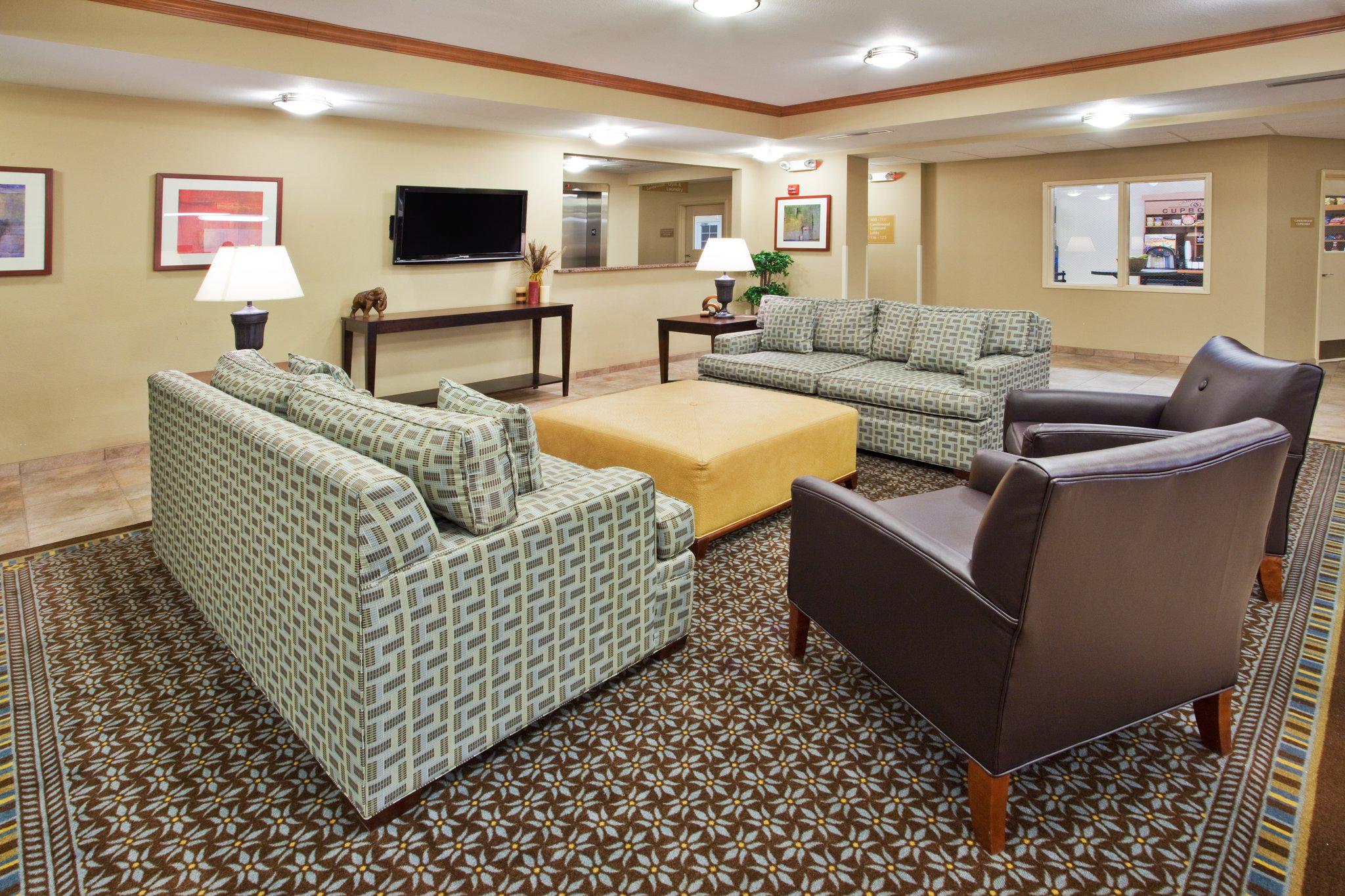 Candlewood Suites Kalamazoo Photo