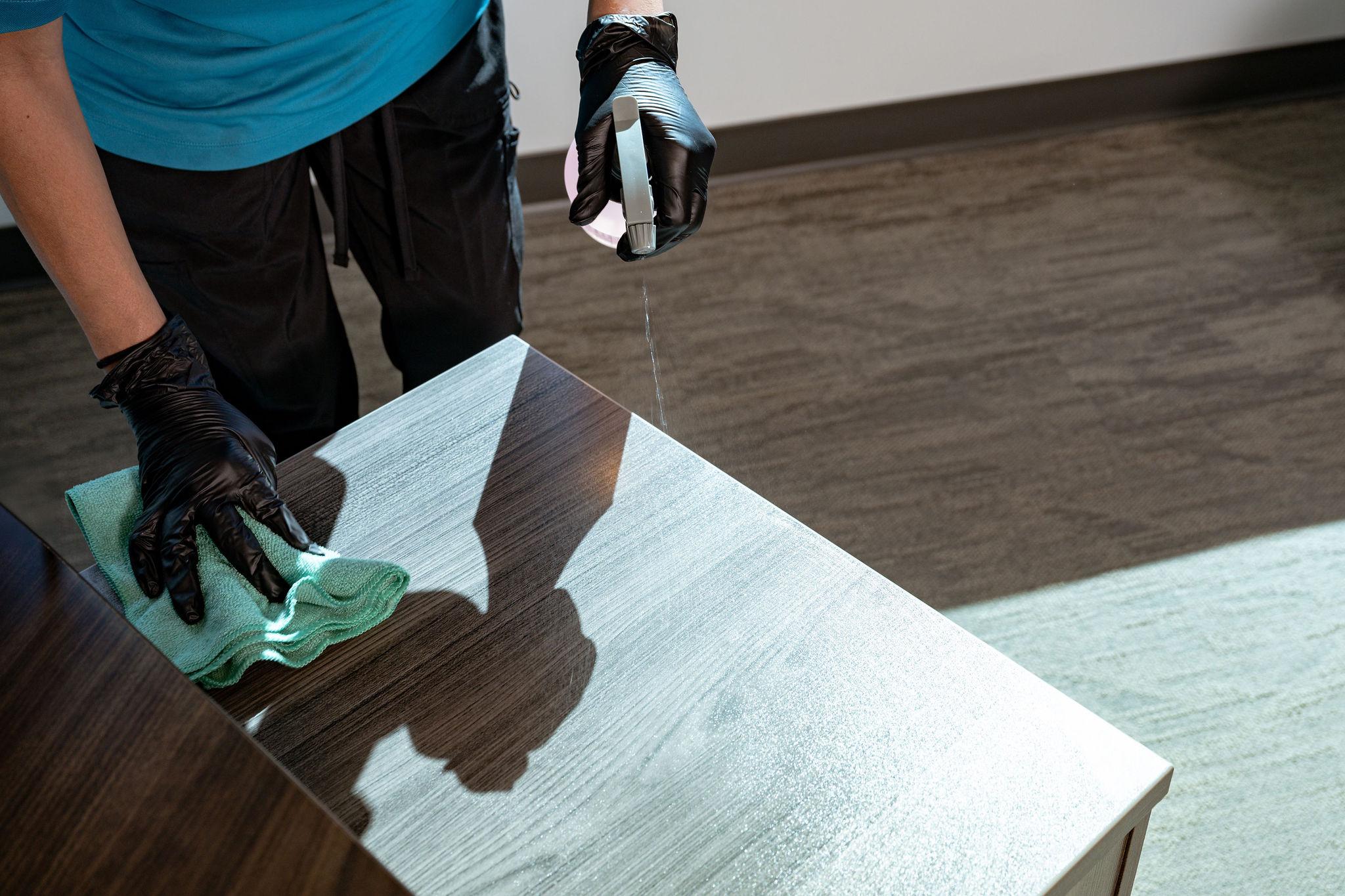 Oranje Commercial Janitorial in Phoenix Image