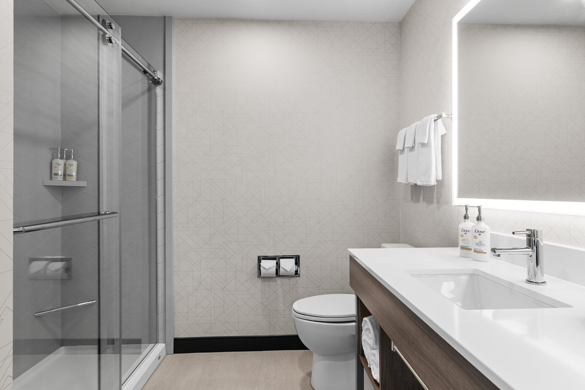 Holiday Inn Express & Suites Santa Cruz by IHG Image