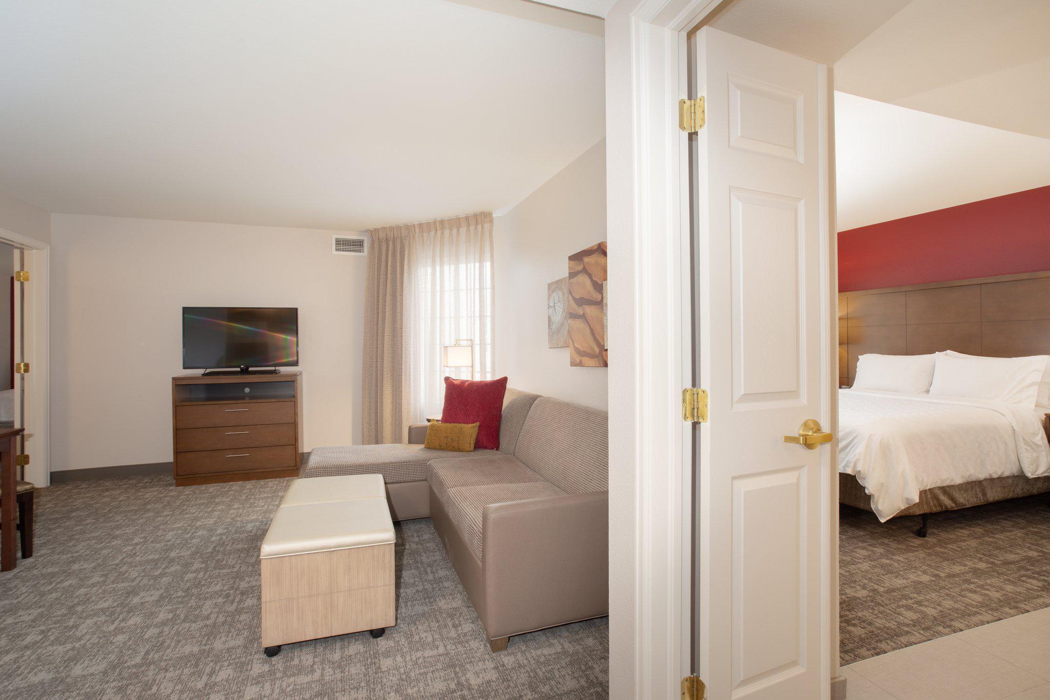 Staybridge Suites Denver International Airport Photo